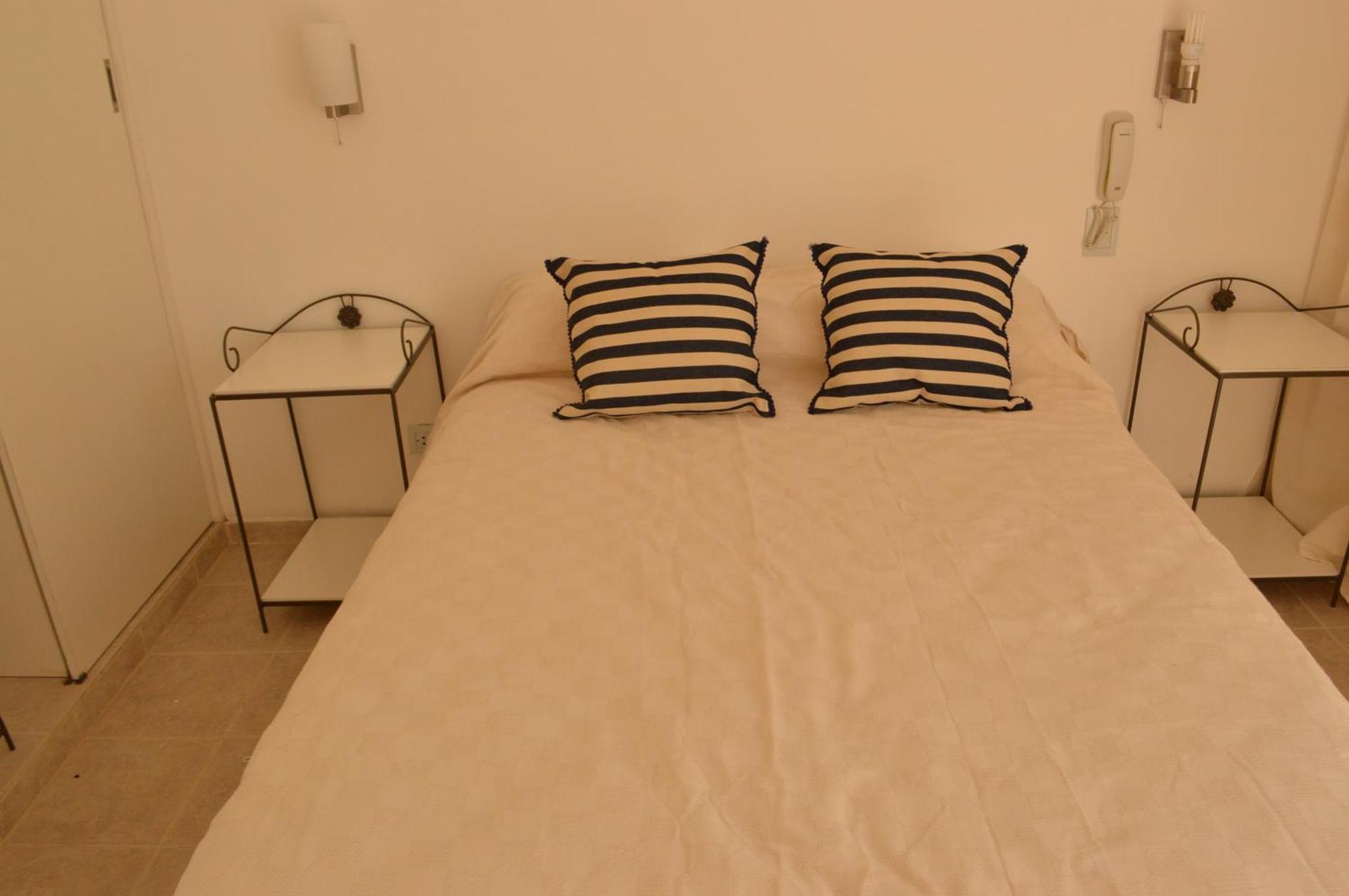 Hotel Faro del Parque Córdoba Habitación foto